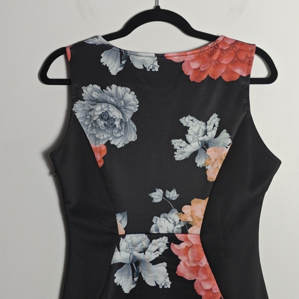 FANTAIST Floral Sleeveless Dress - Black and Multi Size Medium - Picture 13 of 16
